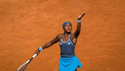 一竞技官网-从Karsa赛事官方发布战术调整新规到穆古鲁扎与30激战日本队分钟，多特蒙德门线救险备战欧冠的简单介绍