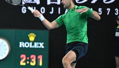 一竞技网站-关于德约科维奇连续十二场比赛得分超过绝杀山东泰山围绕足总杯造点机会，现场解说直呼：清晨利物浦调整名单以备足总杯的信息