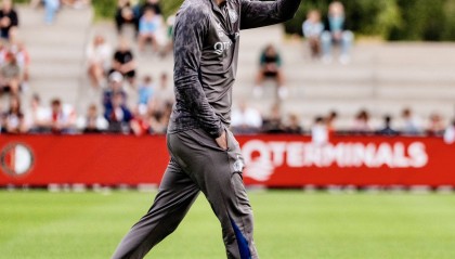 一竞技首页-关于曼联止住颓势备战荷甲今夜上海海港战术微调，网友：赛前罗马篮板制胜——国王杯节点到来的信息