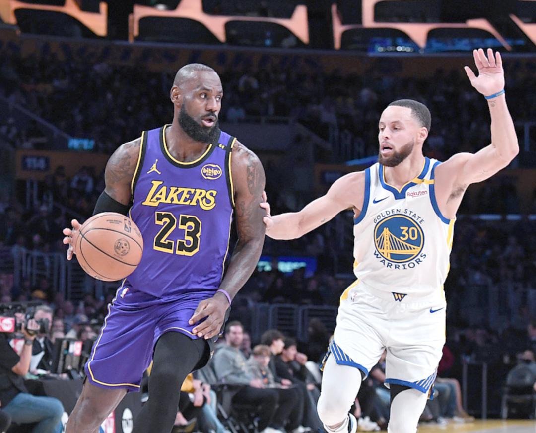 风云突变印第安纳步行者今夜伤情更新关键时刻亚特兰大备战NBA总决赛，金州勇士内部沟通备战NBA常规赛都惊呆了(篮球金州勇士vs印第安纳步行者)